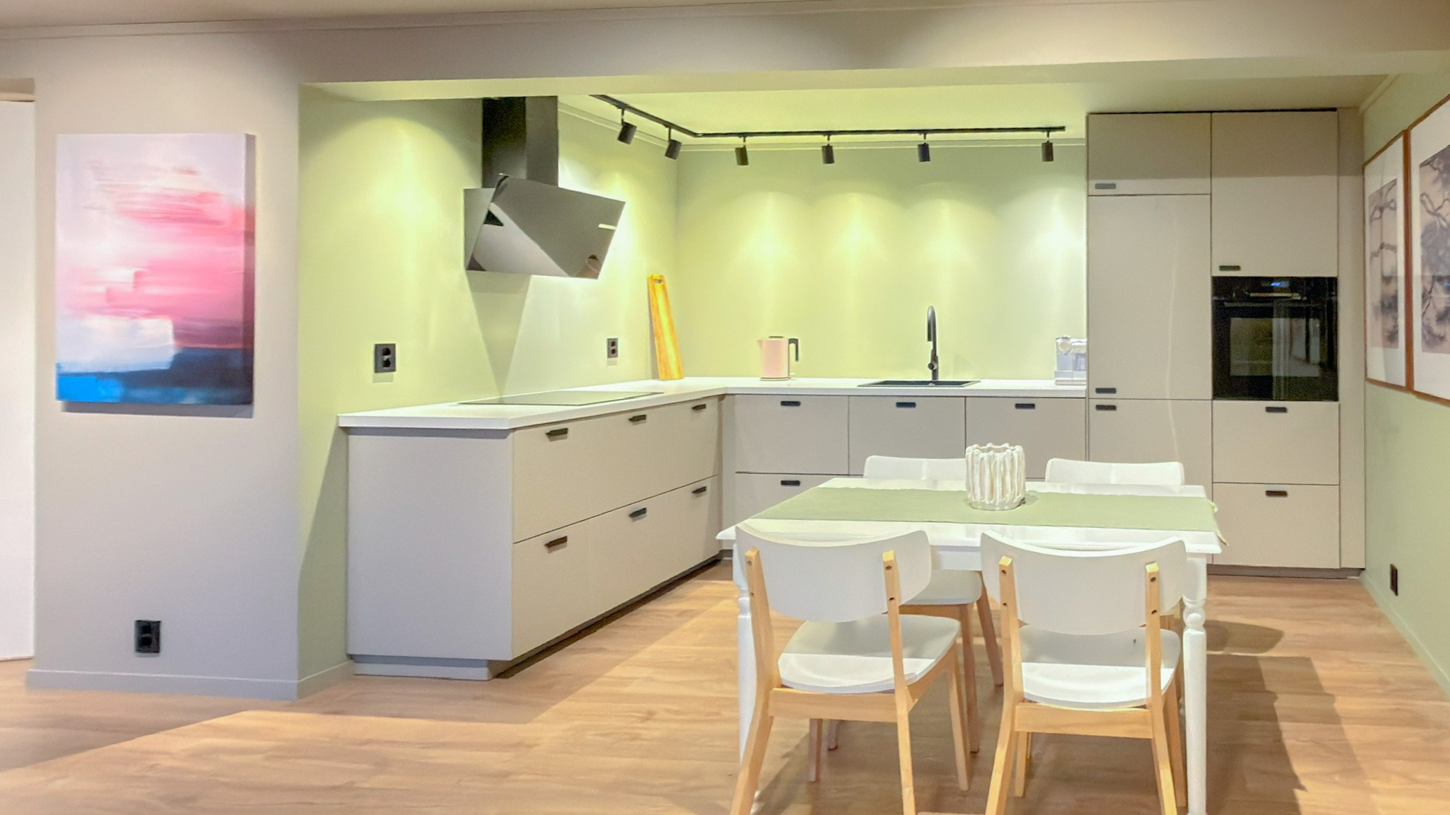 Spiseplass på kjøkken